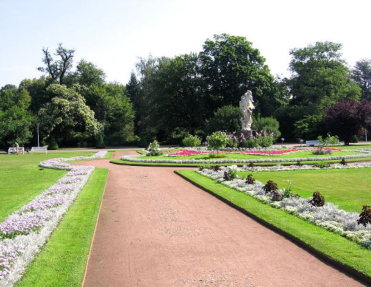 Grosser Garten Bild 1 Grossformat